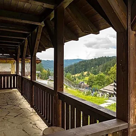 Valašské Rezort 3*