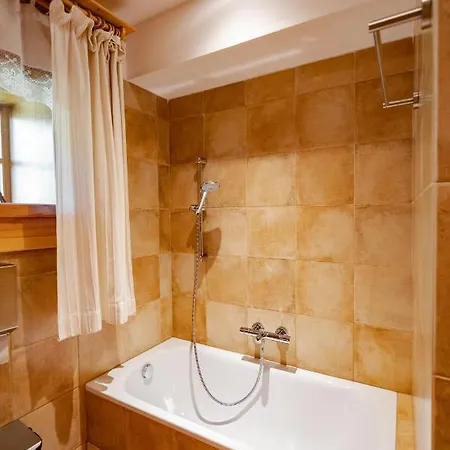 Valašské Rezort 3*